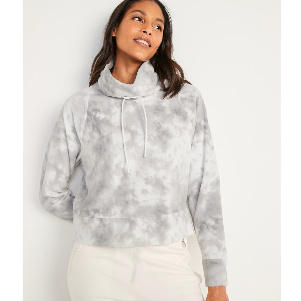 Old Navy Go-Warm Funnel-Neck Cropped Microfleece Sweatshirt Size 3X Cloud Sky